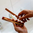 Tandenborstelhouder van vloeibaar hout