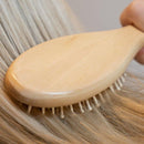 Haarborstel - houten knoppen